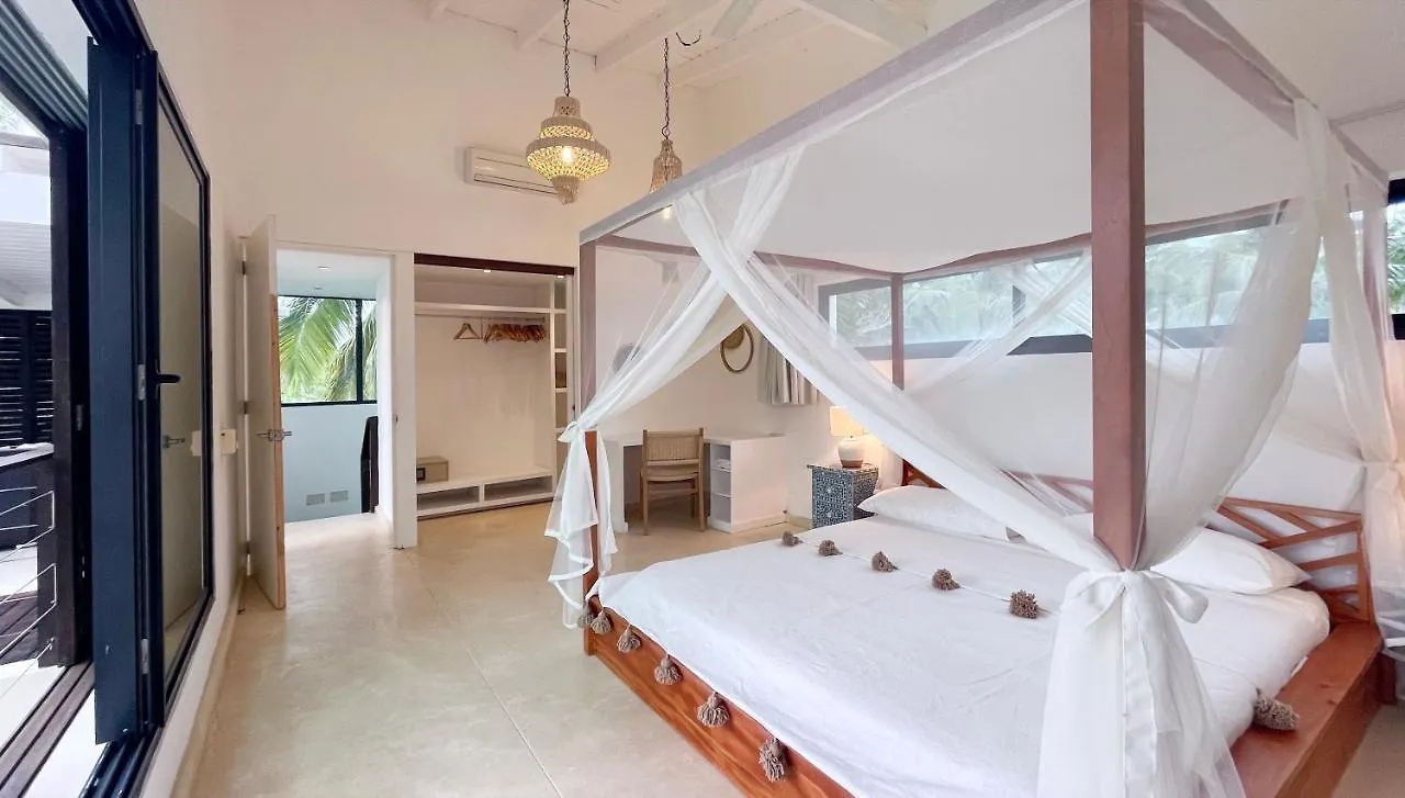 Villa Isha - Modernist Hideaway At Cap Bonita ラス・テレナス